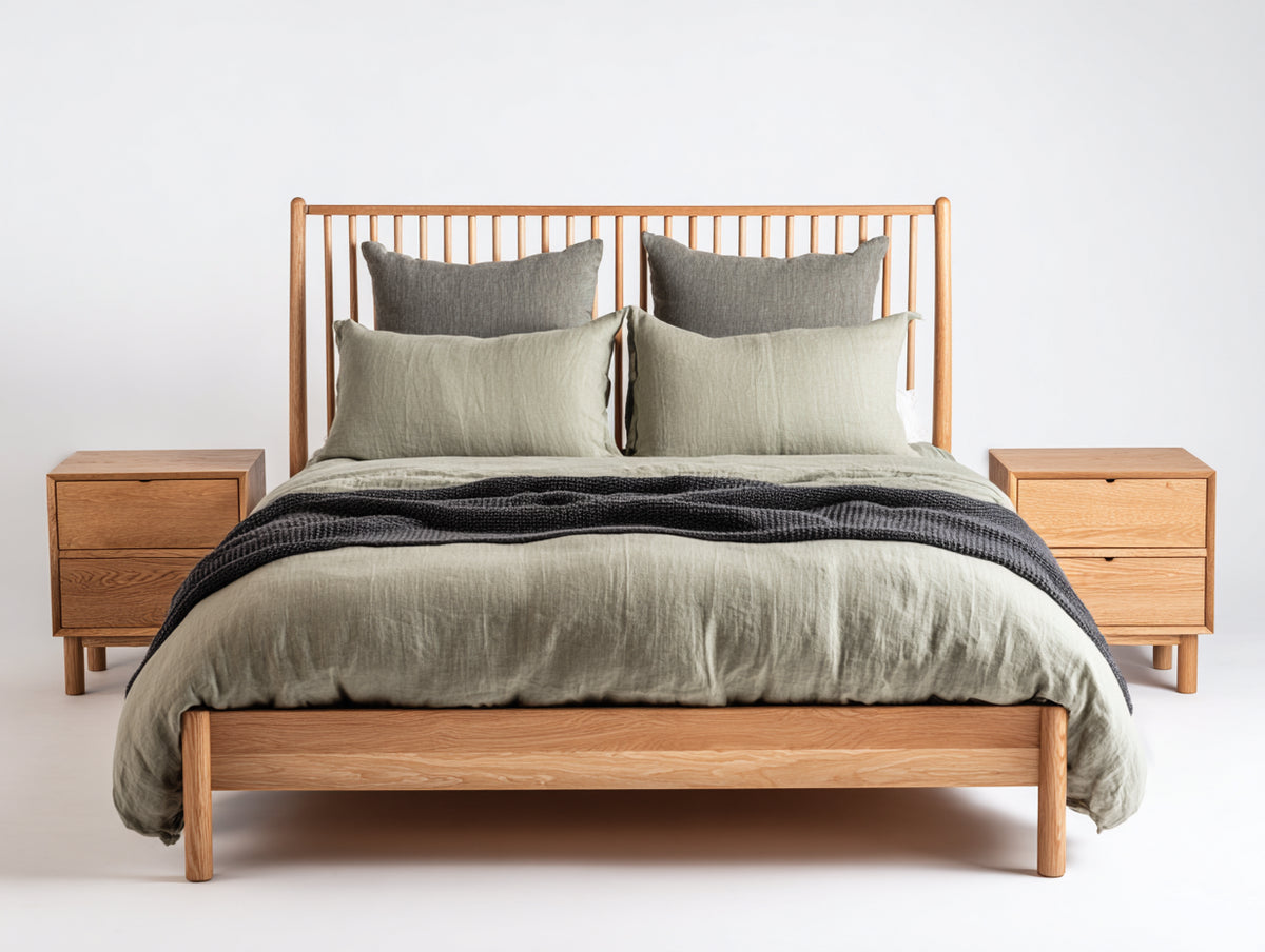 Doppelbett aus Holz 200 x 160 x 110 cm - Natur - modernes Design mit offenem Lattenkopfteil